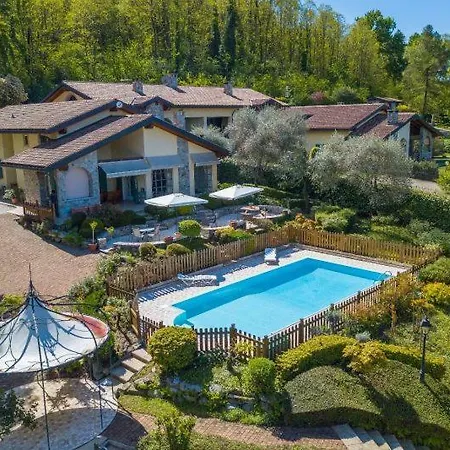 Sleeps 12 Pool Air Con Wifi Villa