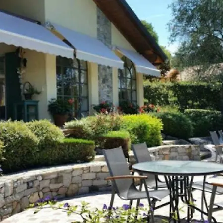 Sleeps 12 Pool Air Con Wifi *